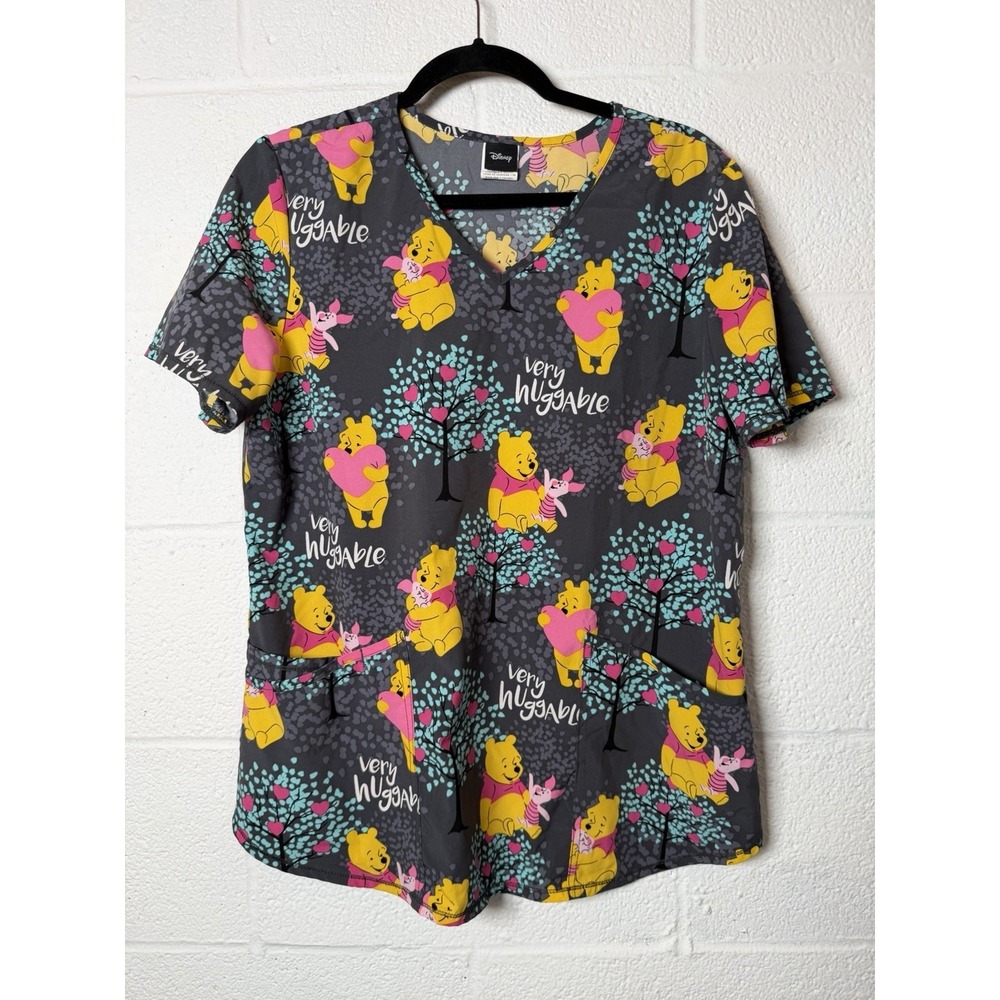 Disney Winnie The Pooh Piglet Scrub Top M Very Huggable Hearts
